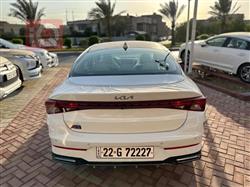 كيا K5